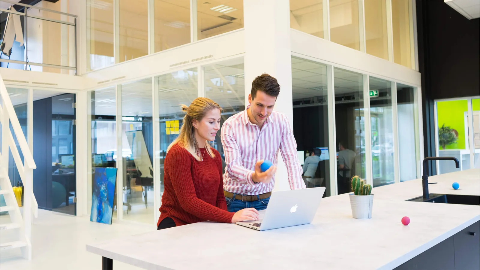 A Step-by-Step Guide to Product Knowledge Documentation in a CCMS